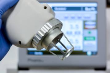 CO2 laser equipment used for advanced eye care treatments.