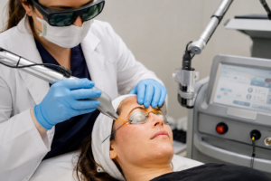 2d26eae0 f270 4576 b045 d4b9bf86b84d real laser treatment for under eye wrinkles procedur